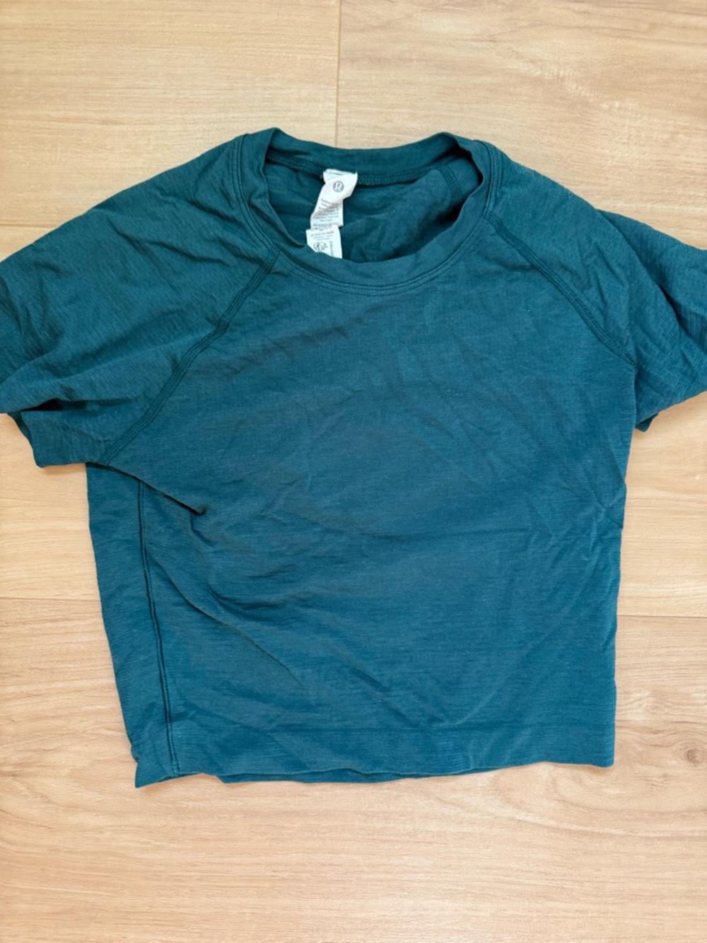 lululemon Swiftly Tech Cropped Short Sleeve Teal
